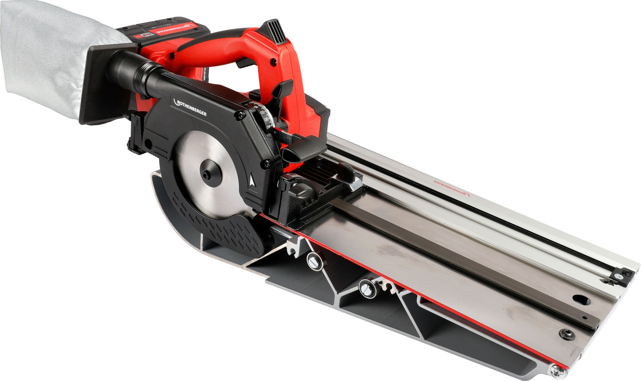 Rothenberger PIPECUT mini, lama universale DURACUT, batteria 18V/4 Ah, caricabatteria, rulli di supporto - 1000003398