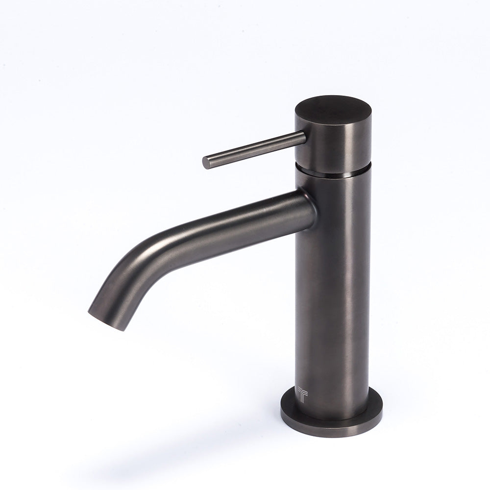 Tubico Tevere rubinetto miscelatore per lavabo in acciaio inox 316L nero Made in Italy T44119B